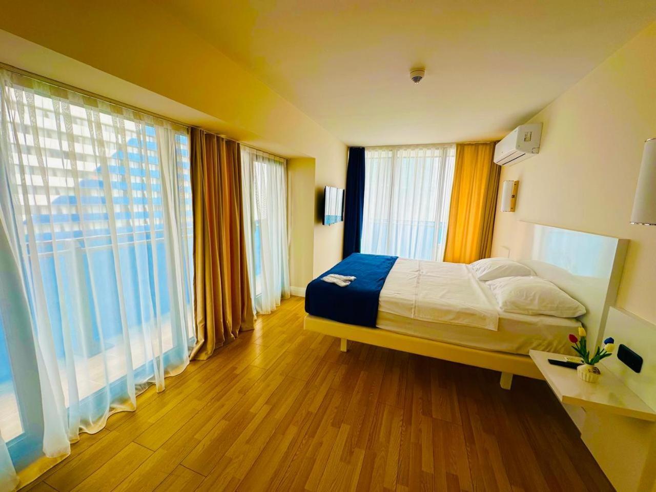 Orbi City Best Apartments 바투미 외부 사진